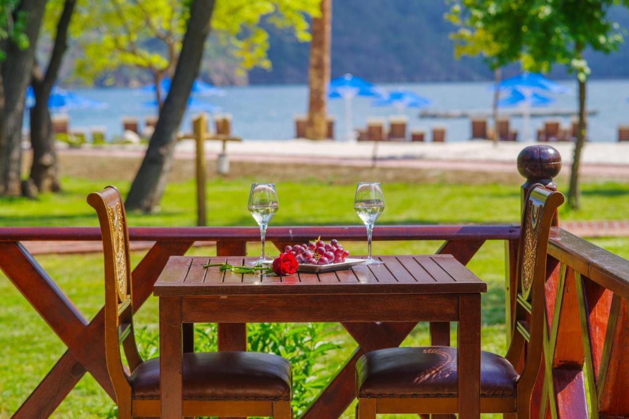 The Bay Beach Club เฟทิเย ภายนอก รูปภาพ